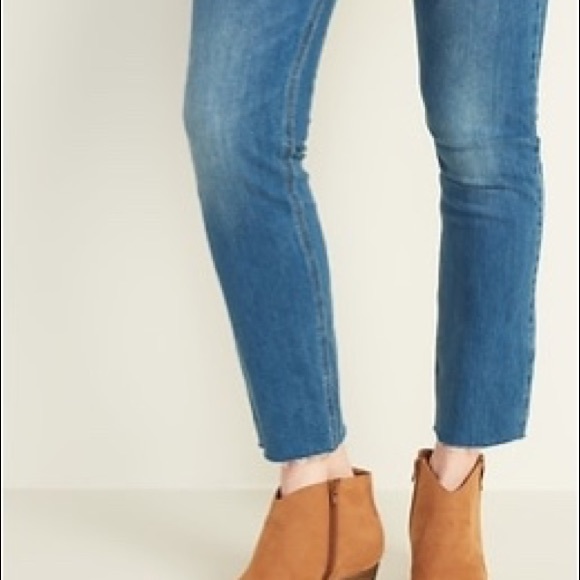 NWOB Faux-Suede Western Ankle Boots for Women - Picture 5 of 5